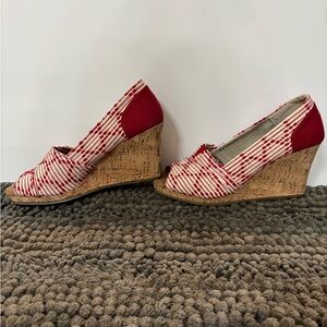 TOMS Women's Red and White Peep Toe Espadrilles